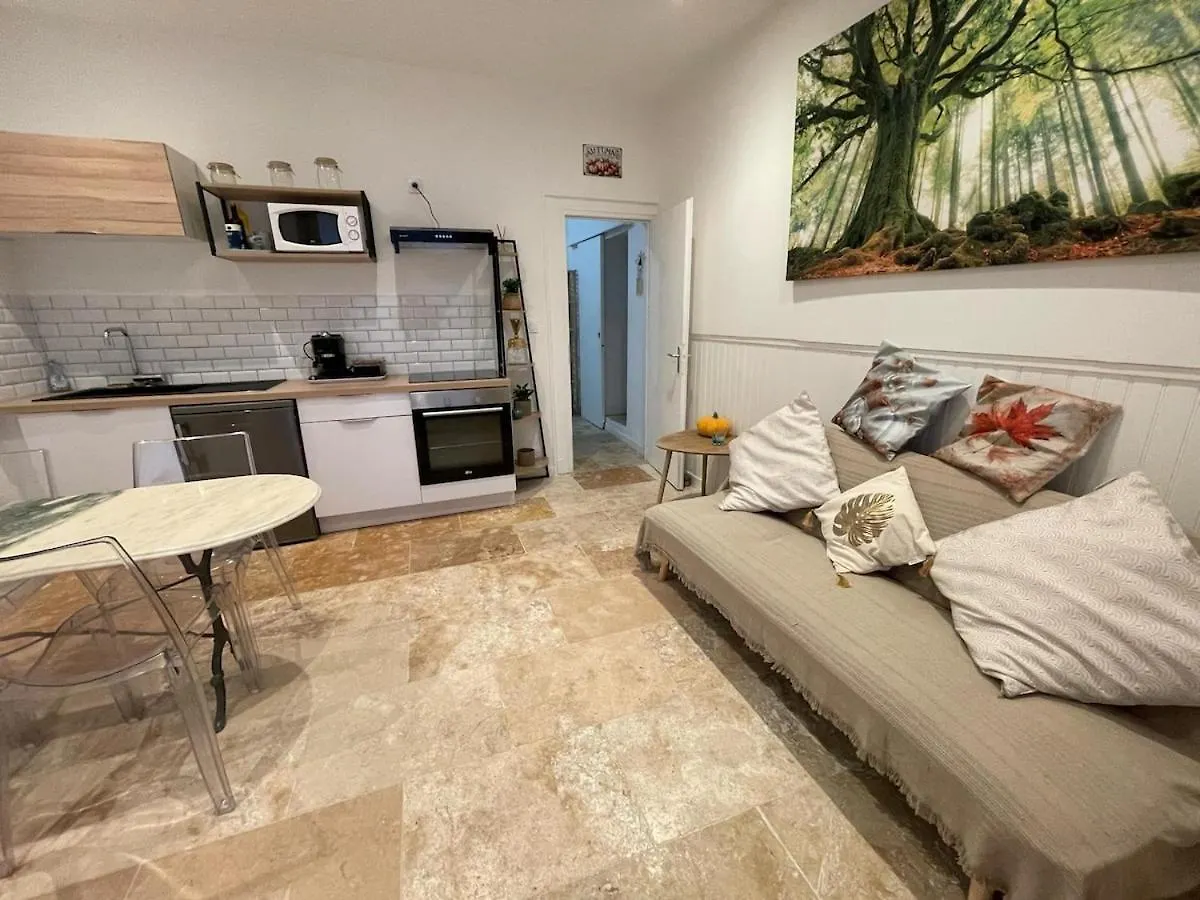 شقة Appartement Au Coeur Du Village Saint-Rome-de-Tarn